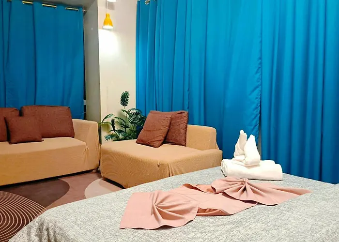 Aparthotel G&g Near Naia 81 Newport Condotel Manila