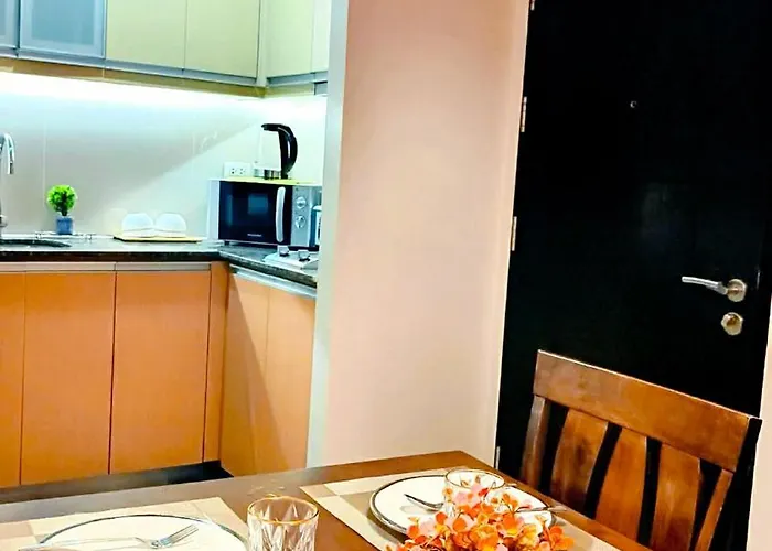 G&g Near Naia 81 Newport Condotel 4* Manila